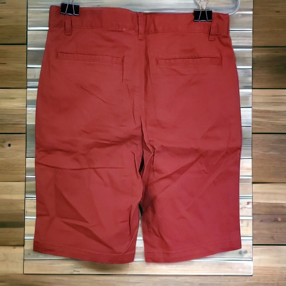 red shorts - Picture 2 of 3